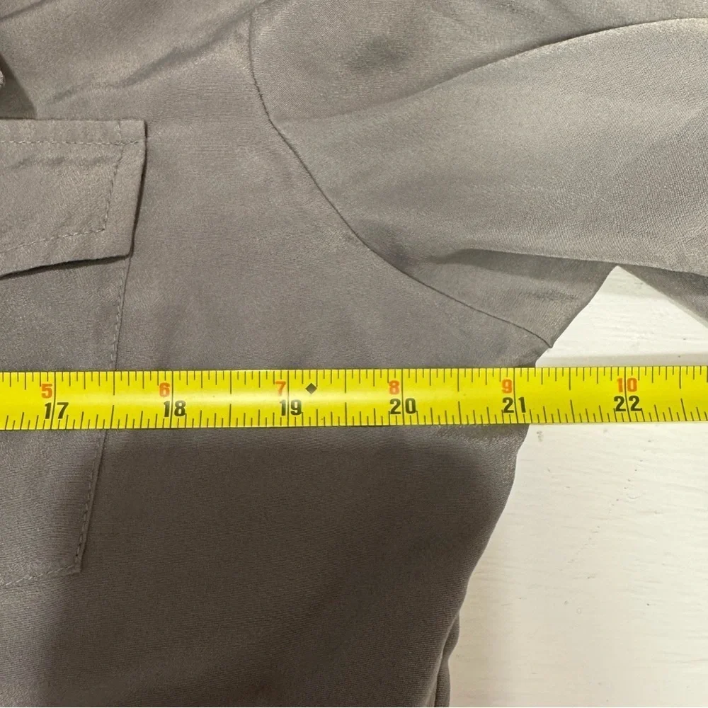 Women’s Top Pendleton Gray Metalic Shirt Button Down size 12 - Picture 10 of 14